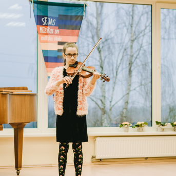 Stīgu instrumentu Konkurss SMMS - 