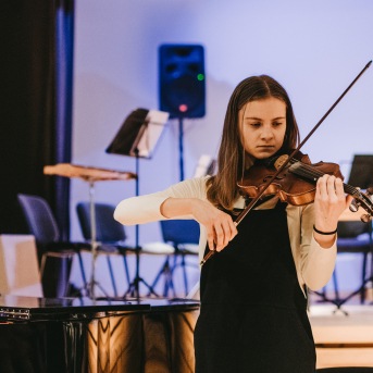 Ciemosjamies Līgatnē - 