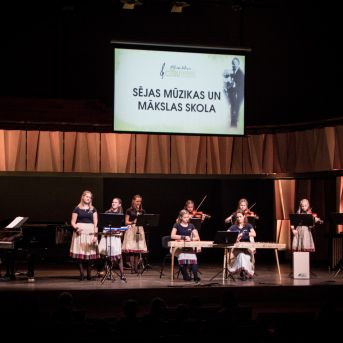 Ciemos pie Alfrēda Kalniņa - 