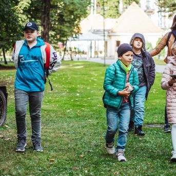 SMMS bauda mākslu - 