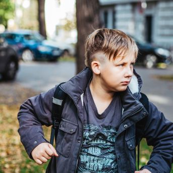 SMMS bauda mākslu - 