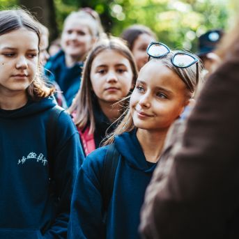 SMMS bauda mākslu - 