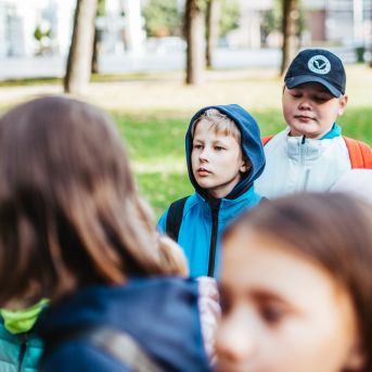 SMMS bauda mākslu - 