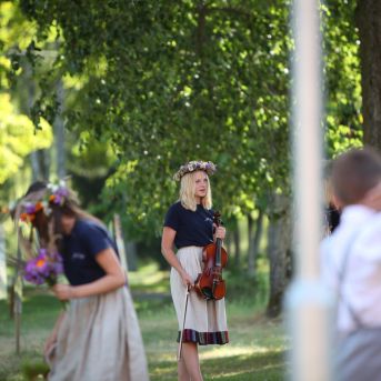 XII Skolu jaunatnes dziesmu un deju svētku 