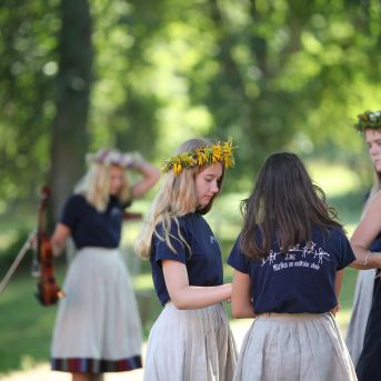 XII Skolu jaunatnes dziesmu un deju svētku 