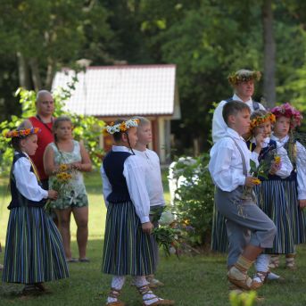 XII Skolu jaunatnes dziesmu un deju svētku 