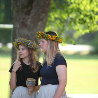 XII Skolu jaunatnes dziesmu un deju svētku 