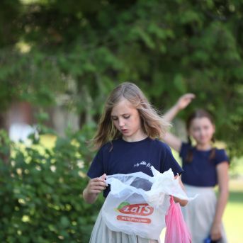 XII Skolu jaunatnes dziesmu un deju svētku 