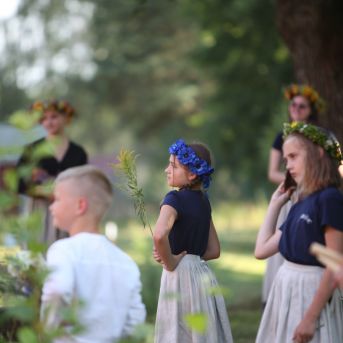 XII Skolu jaunatnes dziesmu un deju svētku 