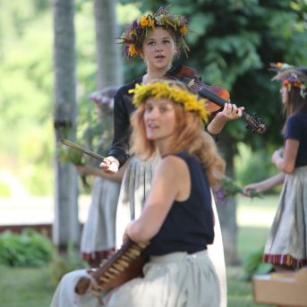 XII Skolu jaunatnes dziesmu un deju svētku 