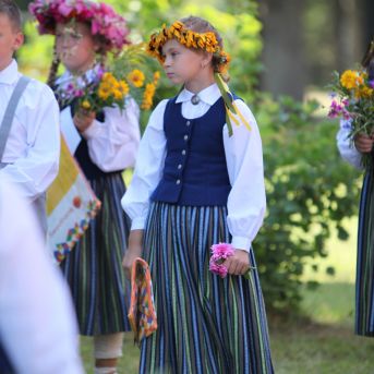 XII Skolu jaunatnes dziesmu un deju svētku 