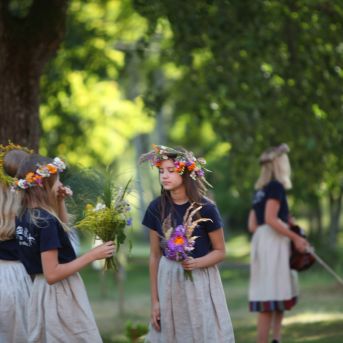 XII Skolu jaunatnes dziesmu un deju svētku 