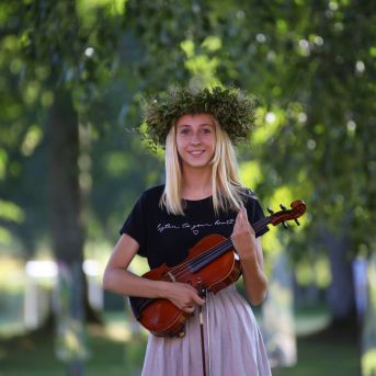 XII Skolu jaunatnes dziesmu un deju svētku 