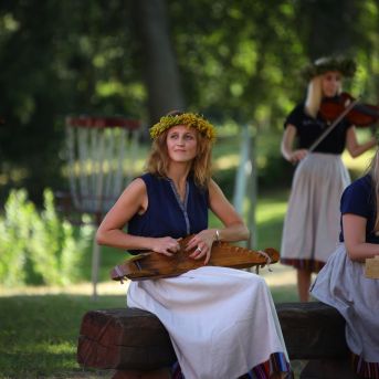 XII Skolu jaunatnes dziesmu un deju svētku 