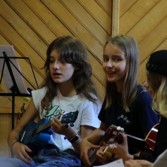 Lai top!  sk.Guntara Foto II - 