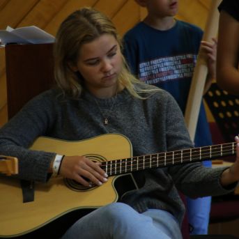 Lai top!  sk.Guntara Foto II - 