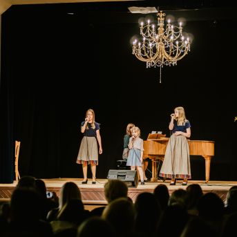 Māmiņdienas ieskaņas koncerts - 