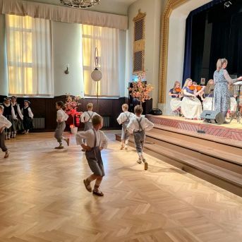 Māmiņdienas ieskaņas koncerts - 