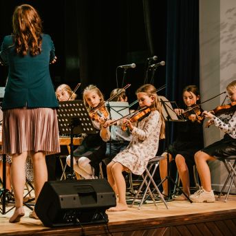 Izlaidums - Foto: Līna Zvejniece un Guntars Petrovics