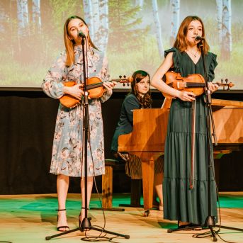 Izlaidums - Foto: Līna Zvejniece un Guntars Petrovics