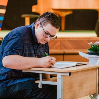 Izlaidums - Foto: Līna Zvejniece un Guntars Petrovics