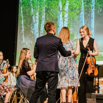 Izlaidums - Foto: Līna Zvejniece un Guntars Petrovics