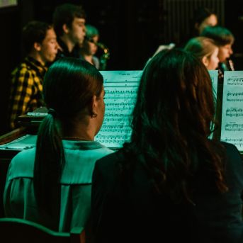 Izlaidums - Foto: Līna Zvejniece un Guntars Petrovics