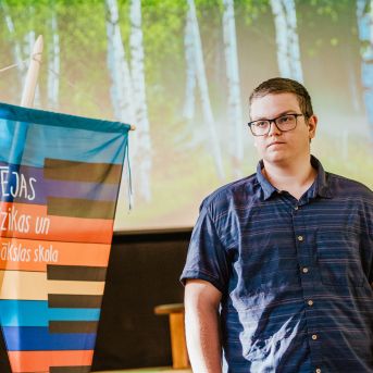 Izlaidums - Foto: Līna Zvejniece un Guntars Petrovics