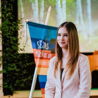 Izlaidums - Foto: Līna Zvejniece un Guntars Petrovics