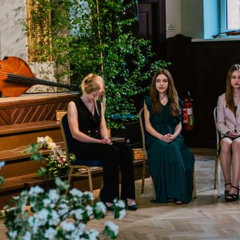 Izlaidums - Foto: Līna Zvejniece un Guntars Petrovics