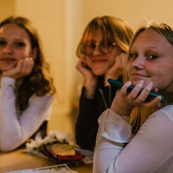 Izlaidums - Foto: Līna Zvejniece un Guntars Petrovics