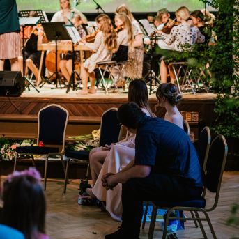 Izlaidums - Foto: Līna Zvejniece un Guntars Petrovics