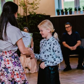 Izlaidums - Foto: Līna Zvejniece un Guntars Petrovics