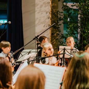 Izlaidums - Foto: Līna Zvejniece un Guntars Petrovics