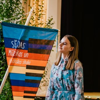 Izlaidums - Foto: Līna Zvejniece un Guntars Petrovics