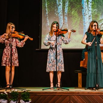 Izlaidums - Foto: Līna Zvejniece un Guntars Petrovics