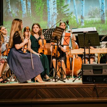 Izlaidums - Foto: Līna Zvejniece un Guntars Petrovics