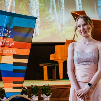 Izlaidums - Foto: Līna Zvejniece un Guntars Petrovics