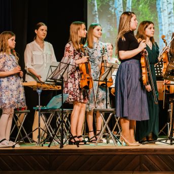 Izlaidums - Foto: Līna Zvejniece un Guntars Petrovics