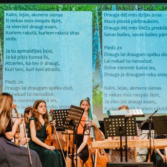 Izlaidums - Foto: Līna Zvejniece un Guntars Petrovics