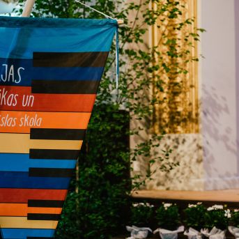 Izlaidums - Foto: Līna Zvejniece un Guntars Petrovics