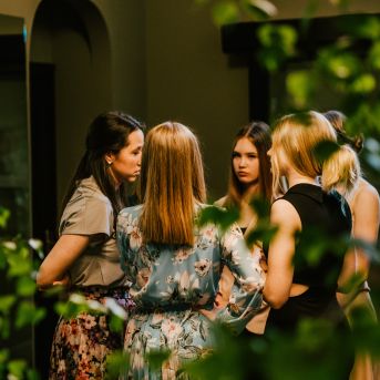 Izlaidums - Foto: Līna Zvejniece un Guntars Petrovics