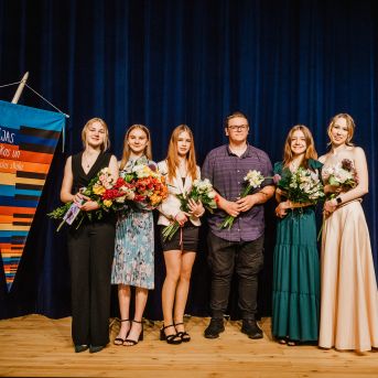 Izlaidums - Foto: Līna Zvejniece un Guntars Petrovics