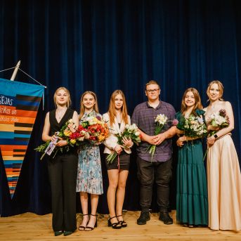 Izlaidums - Foto: Līna Zvejniece un Guntars Petrovics