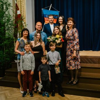 Izlaidums - Foto: Līna Zvejniece un Guntars Petrovics