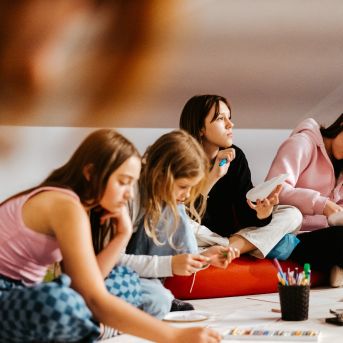 Mākslas terapeites lekcija - 