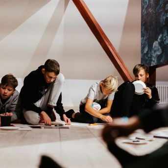 Mākslas terapeites lekcija - 