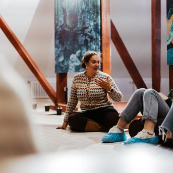 Mākslas terapeites lekcija - 