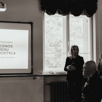 Skolotāji viesojas Kauņā - 