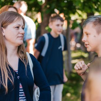 Saulkrastu nov. svētku gājiens - Foto: Ginta Zīverte un SMMS